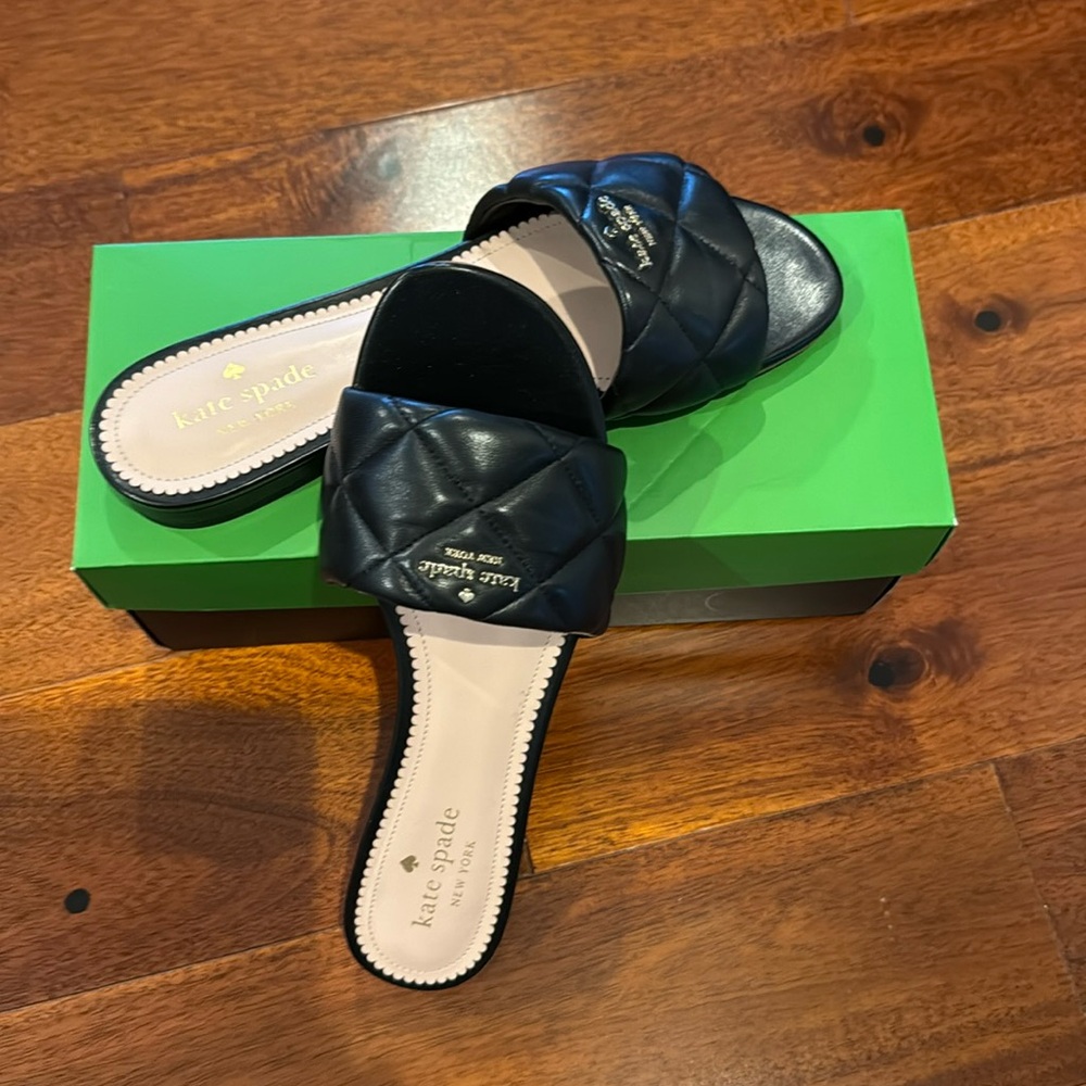 Kate Spade Pillow Sandal size 9. Worn once!